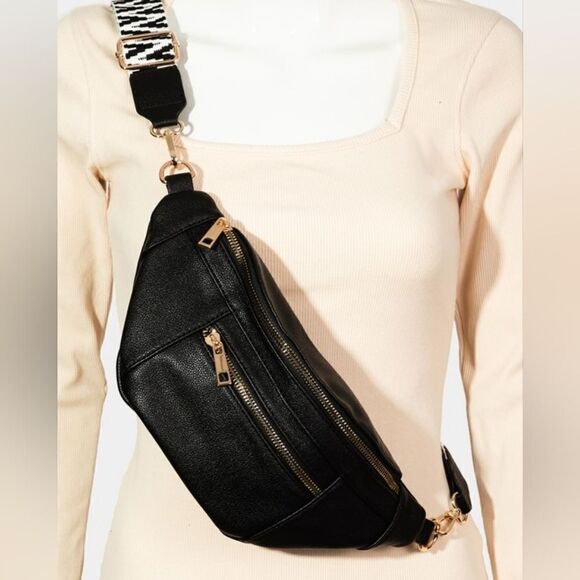 🎁25% Off Bundles🎁 Crossbody Bag with Removable Strap in Black Cream Tan - Picture 4 of 5